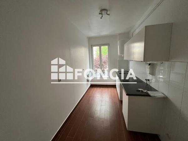 Location Studio 27.45 m² - 76 RUE GABRIEL PERI Maisons Alfort 94700