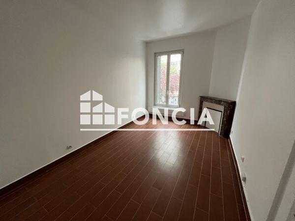 Location Studio 27.45 m² - 76 RUE GABRIEL PERI Maisons Alfort 94700