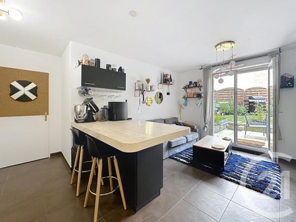 Appartement à vendre  3 pièces - 54 m2 MONTFERMEIL - 93