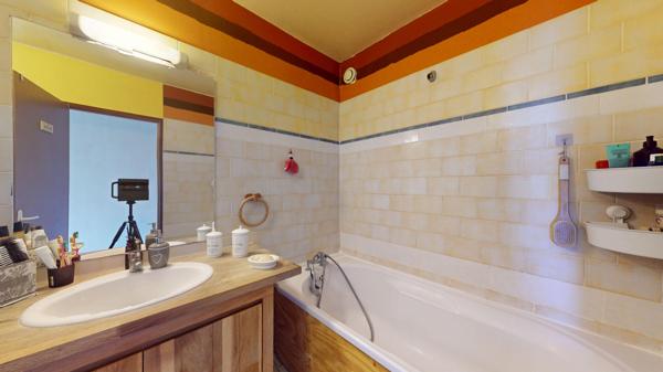 Vente exclusivité Appartement Thiais 4 pièces 75.43 m2 - cave - parking - balcons