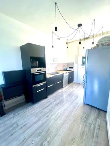 Maison à LA SEYNE-SUR-MER, 83500 - 10 pièces 172m²