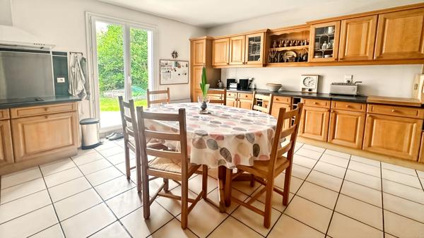 Maison Courdimanche 7 pièce(s) 182 m2