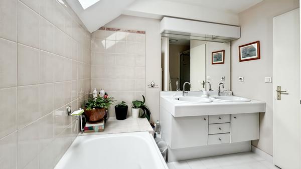 Maison Courdimanche 7 pièce(s) 182 m2