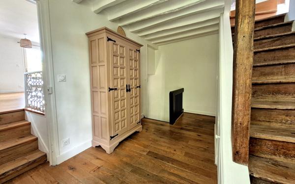 Maison à vendre    9 pièces •  Chambourcy