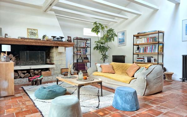 Maison à vendre    9 pièces •  Chambourcy