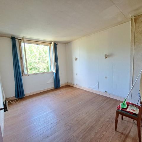 A VENDRE MAISON 100 M² 4 CHAMBRES / JARDIN 1700 M² / GARAGE