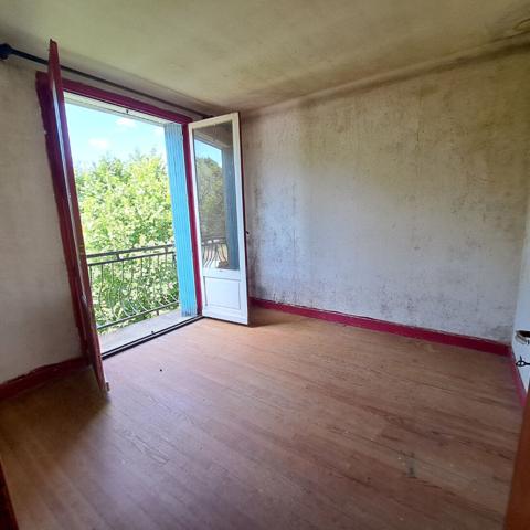 A VENDRE MAISON 100 M² 4 CHAMBRES / JARDIN 1700 M² / GARAGE