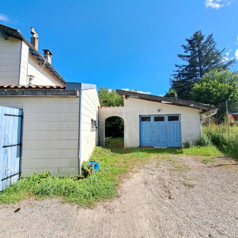 A VENDRE MAISON 100 M² 4 CHAMBRES / JARDIN 1700 M² / GARAGE