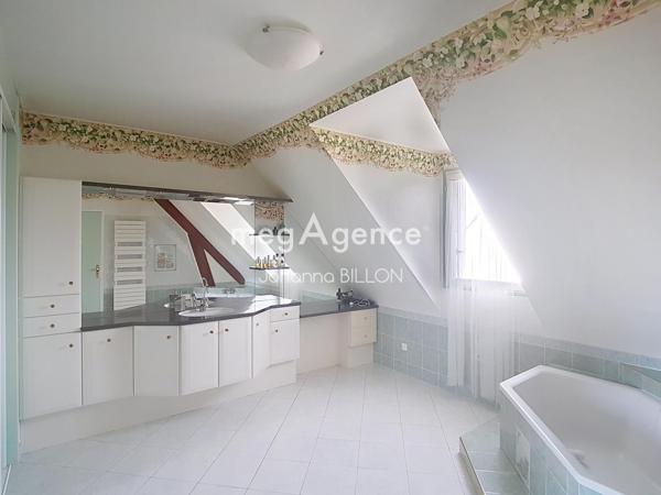 Maison à CHARENTILLY, 37390 - 5 pièces 153m²