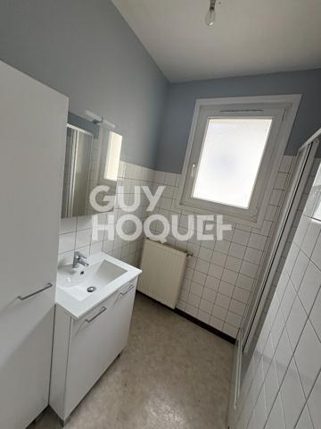 Appartement T3 à louer à Péronne avec garage