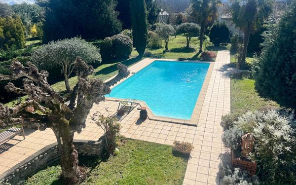 Maison à vendre    5 pièces • 169 m2 Laloubère