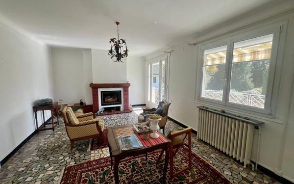 Maison à vendre    5 pièces • 169 m2 Laloubère