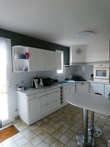 maison 4 chambres centre Savigné L'eveque