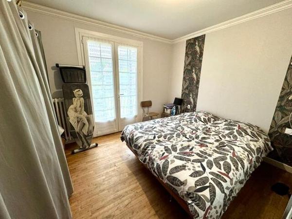 Exclusivité - Ensemble comprenant maison et appartement 140 m2 sur 3902 m2 de terrain