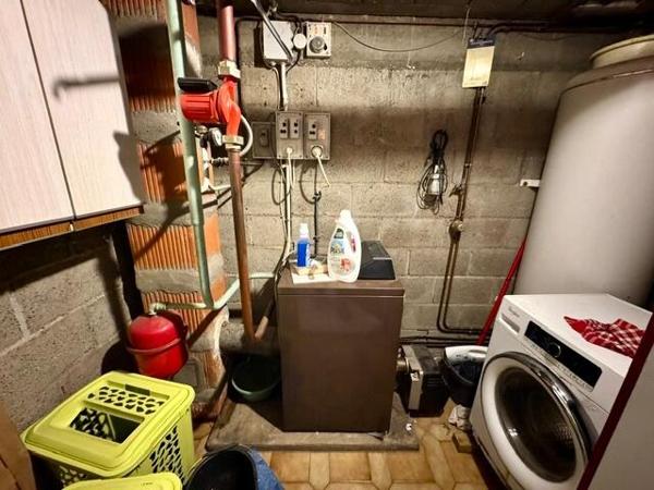 Exclusivité - Ensemble comprenant maison et appartement 140 m2 sur 3902 m2 de terrain