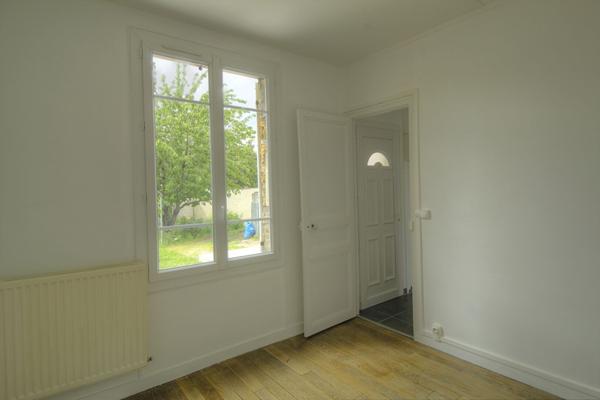 Maison 4 pièces- Argenteuil village du Marais , Argenteuil