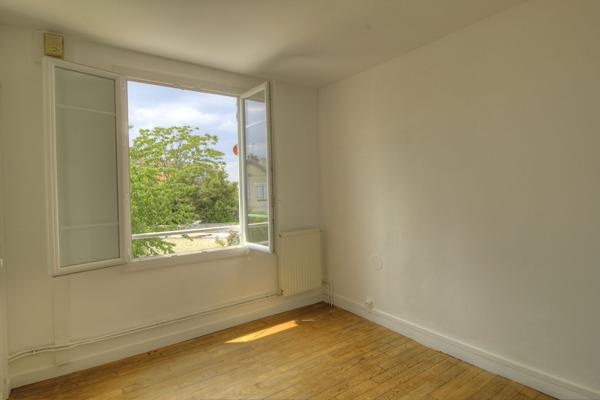 Maison 4 pièces- Argenteuil village du Marais , Argenteuil