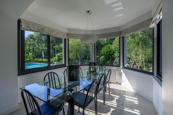 Vente Maison de luxe Quéven 8 Pièces 218 m²