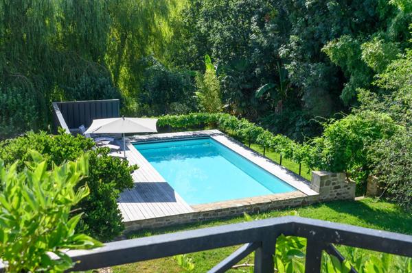 Vente Maison de luxe Quéven 8 Pièces 218 m²