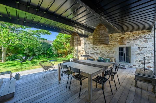 Vente Maison de luxe Quéven 8 Pièces 218 m²