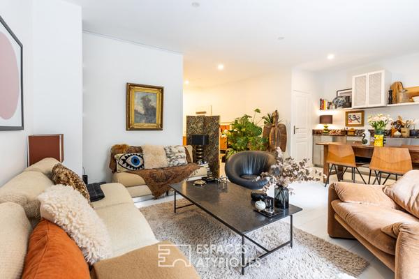 Sublime appartement rénové avec terrasse aux Chartrons