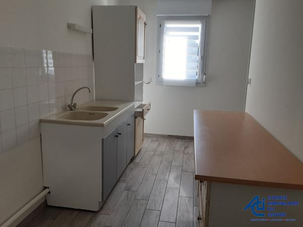 Appartement à louer Pontivy : 2 pièces, 59m² avec 1 chambre(s) à 650€ - AJP Immobilier Pontivy