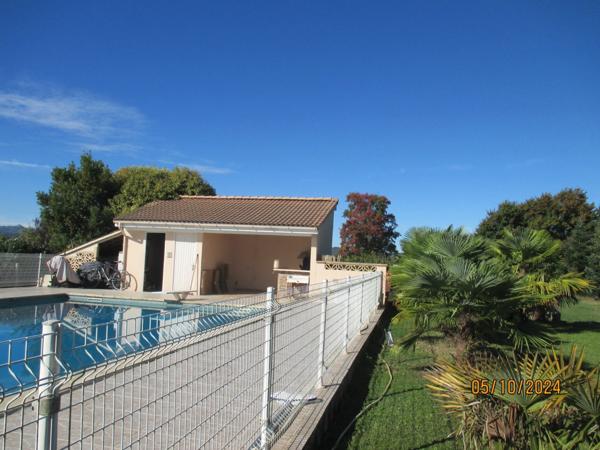 Maison à vendre 8 pièces (09)