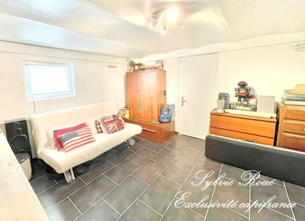 Dpt Val de Marne (94), à vendre VITRY SUR SEINE maison P7 de 190 m² - Terrain de 476 m²