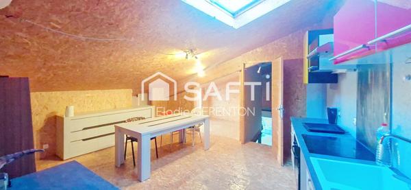 Maison de ville avec cour! Grand garage