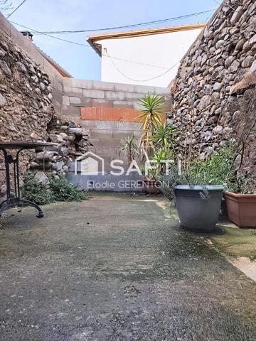 Maison de ville avec cour! Grand garage