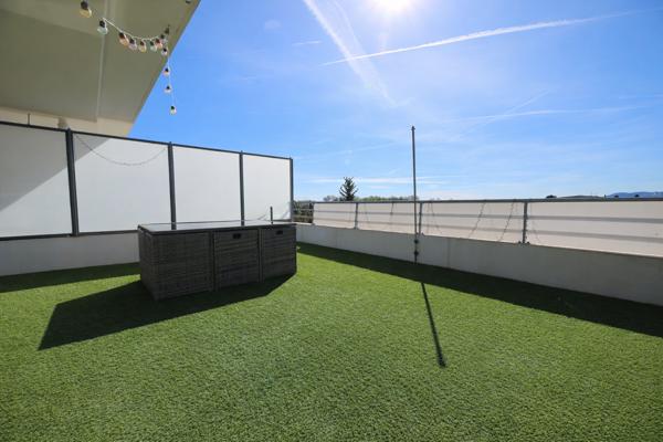 Appartement Mandelieu La Napoule 3 pièce(s) dernier étage plein sud