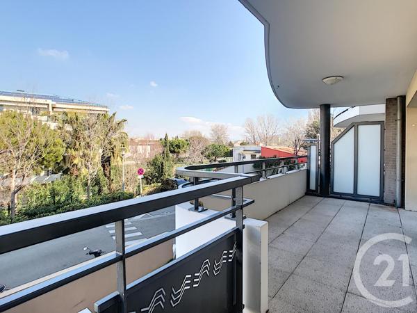 Appartement T2 à vendre  2 pièces - 40 m2 MARSEILLE - 13008