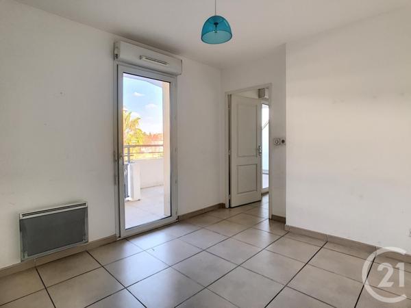 Appartement T2 à vendre  2 pièces - 40 m2 MARSEILLE - 13008