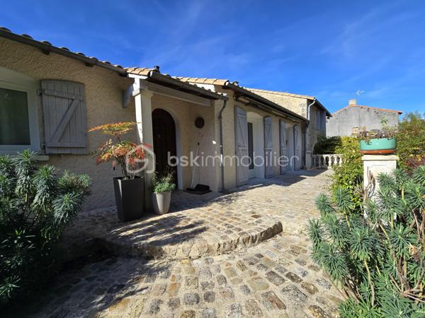 Maison ancienne de 360 m²