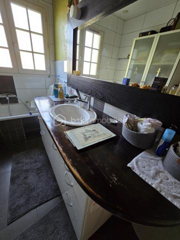 Maison ancienne de 360 m²