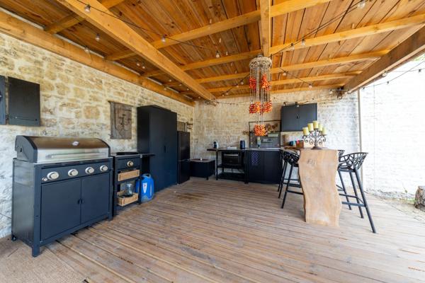 Vente Maison de maître Luçon 6 Pièces 280 m²