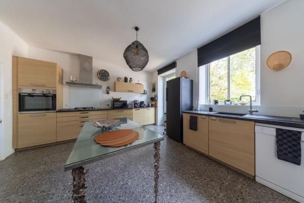 Vente Maison de maître Luçon 6 Pièces 280 m²