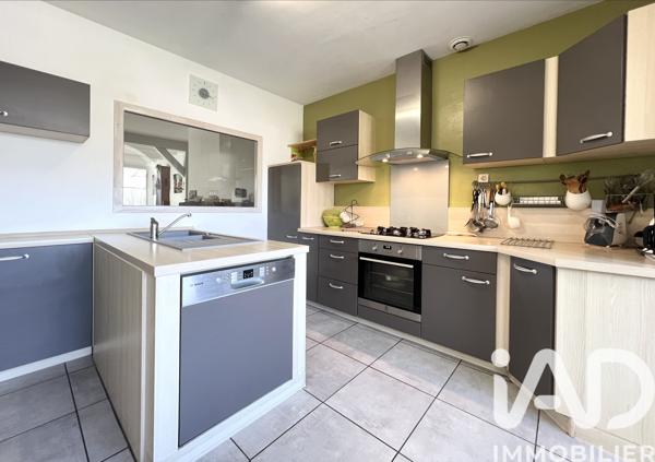 Maison à vendre 7 pièces 140 m² Mézangers