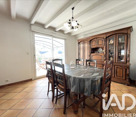 Maison à vendre 7 pièces 140 m² Mézangers