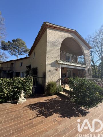 Maison à vendre 8 pièces 237,69 m² Valbonne