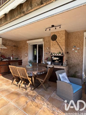 Maison à vendre 8 pièces 237,69 m² Valbonne