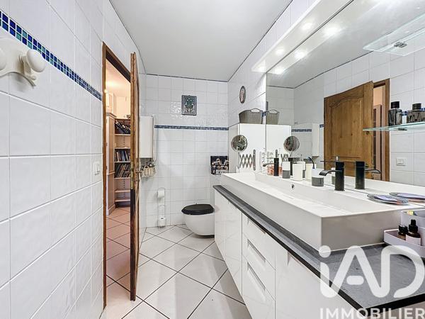 Maison à vendre 8 pièces 200 m² Le Pradet