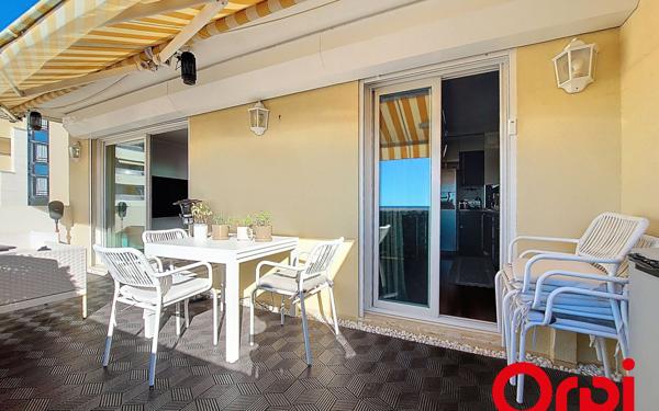 Appartement à vendre    4 pièces • 123 m2 Saint-Laurent-du-Var