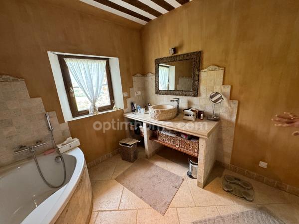 Demeure d'exception XVe siècle rénovée – 2,5 ha – Vue Panoramique – Proche Digne-les-Bains