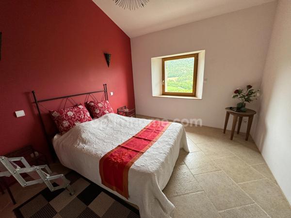 Demeure d'exception XVe siècle rénovée – 2,5 ha – Vue Panoramique – Proche Digne-les-Bains