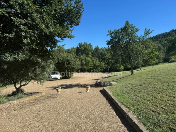 Demeure d'exception XVe siècle rénovée – 2,5 ha – Vue Panoramique – Proche Digne-les-Bains