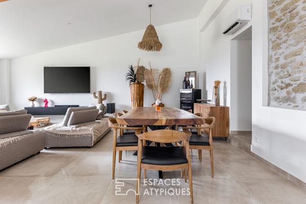 Maison en pierre de caractère à la rénovation contemporaine