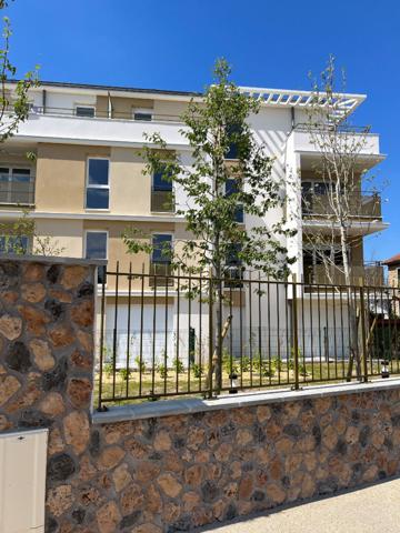 À louer - Appartement 4 pièces de 74,52 m² à DAMMARIE-LES-LYS