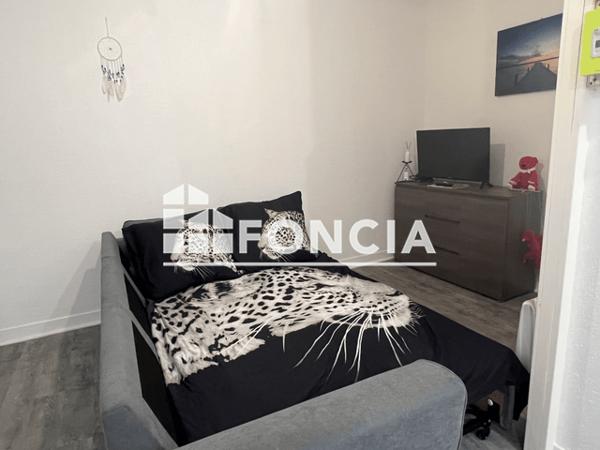 Location Studio meublé 24.02 m² - 24 RUE DU MOULIN Charleville Mezieres 08000