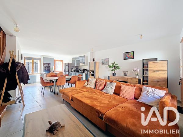 Maison à vendre 5 pièces 94,3 m² Guignes